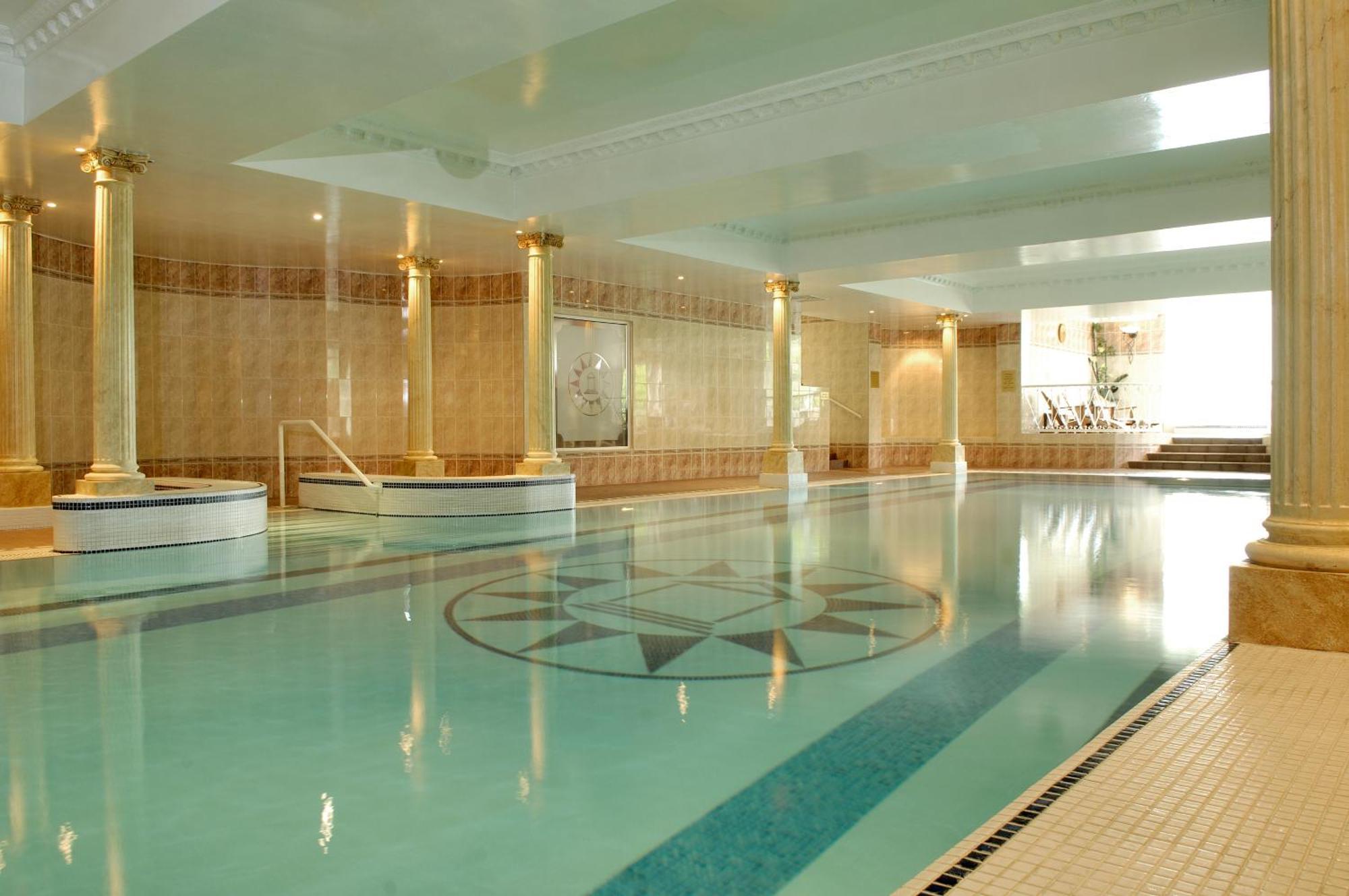 Thornton Hall Hotel & Spa Thornton Hough Eksteriør billede