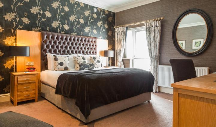 Thornton Hall Hotel & Spa Thornton Hough Eksteriør billede